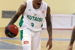0G2A2677